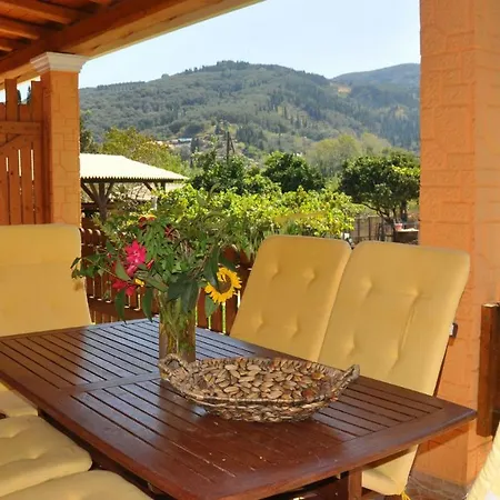 Honigtal Farmland Maisonette
